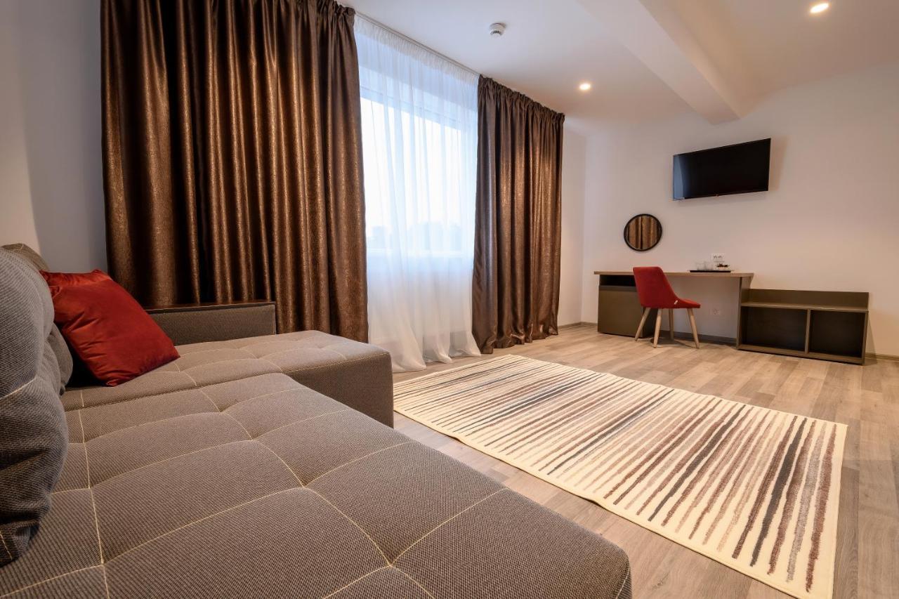 Vmd Residence Brasov Bagian luar foto