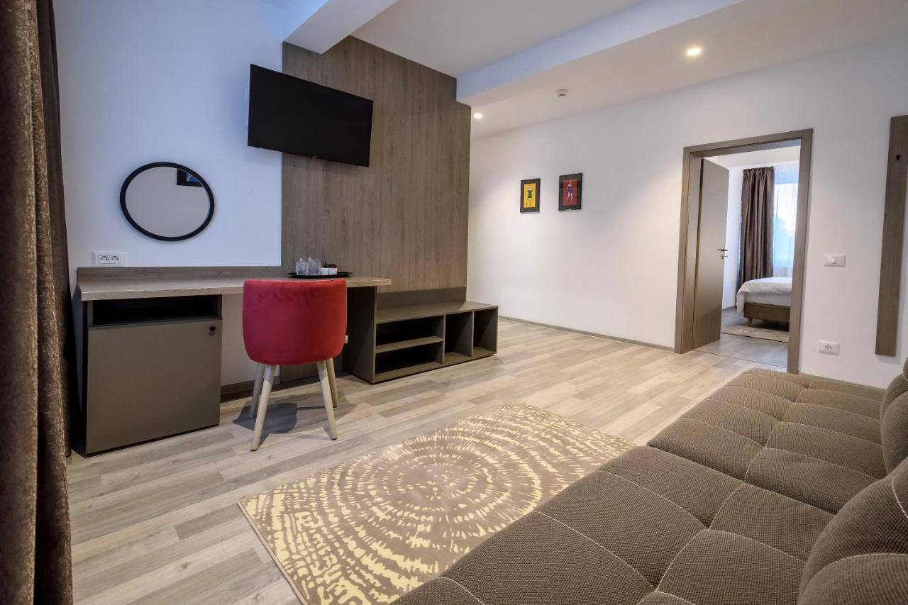 Vmd Residence Brasov Bagian luar foto